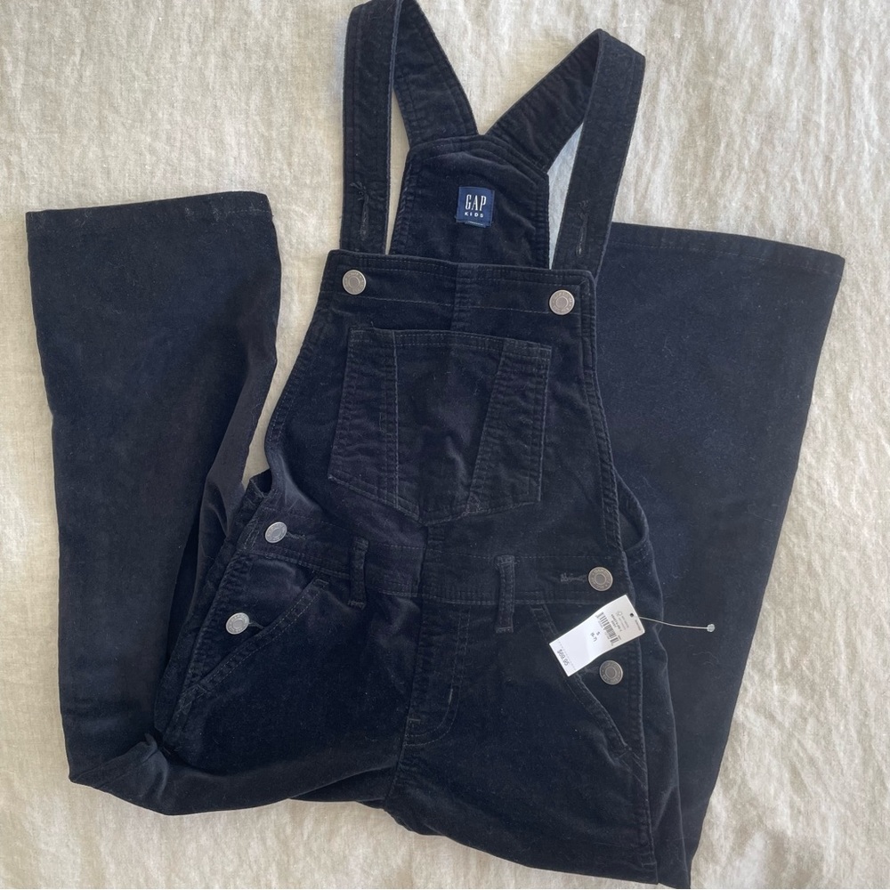 NWT Never Worn GAP Kids Velvet Black Overalls